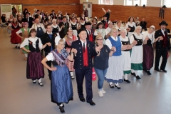 Feilbingert - gemeinsames Tanzen